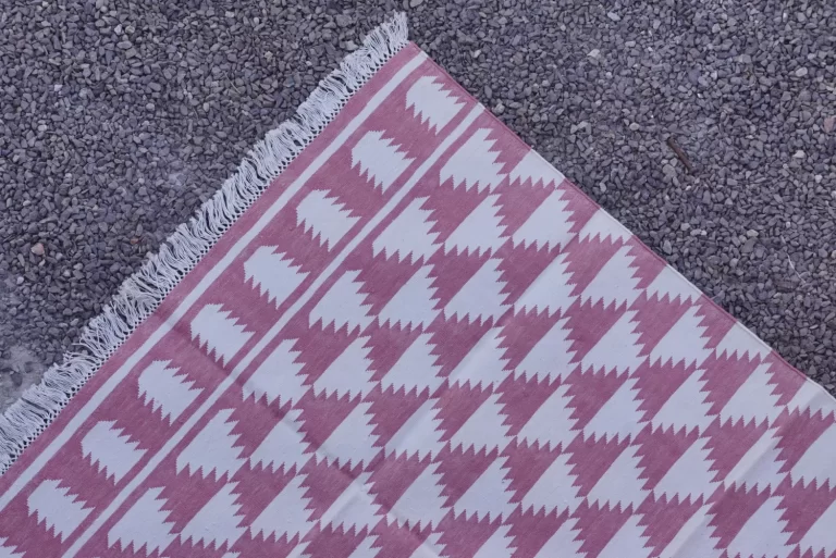 muted rose cotton dhurrie rug flatweave texture